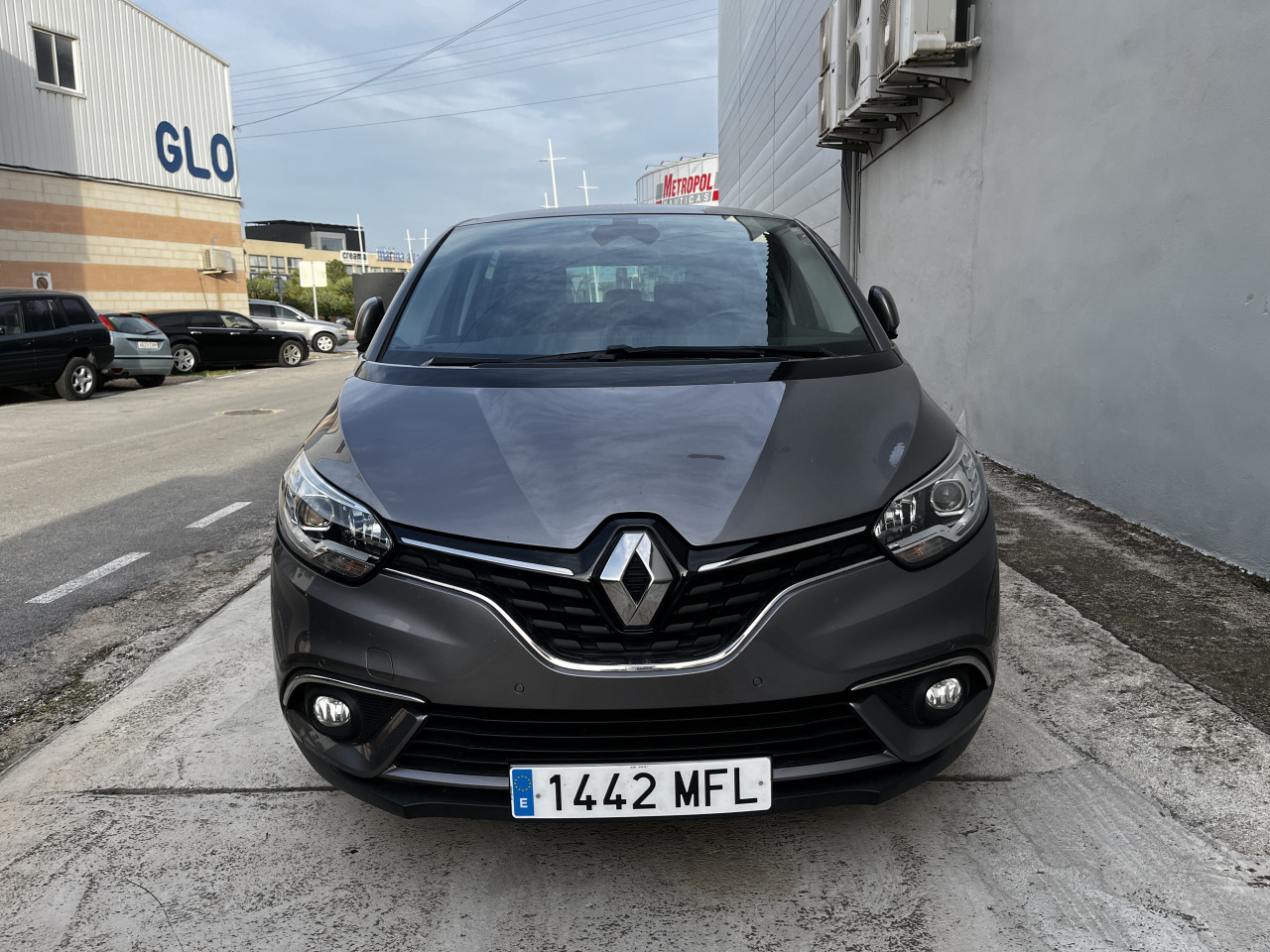 Renault Grand Scenic 1.7 Dci - 7 People carrier Foto