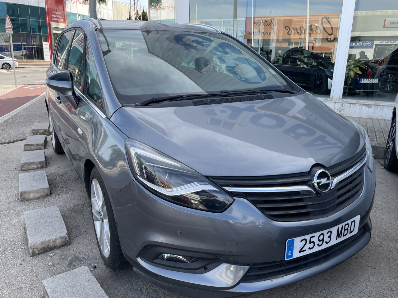 Opel Zafira 2.0 Crdi Touring Automatic People carrier