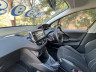 Peugeot 208 1.6 Hdi Hatchback Miniatura 18
