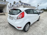 Ford Fiesta 1.3 Hatchback Miniatura 6