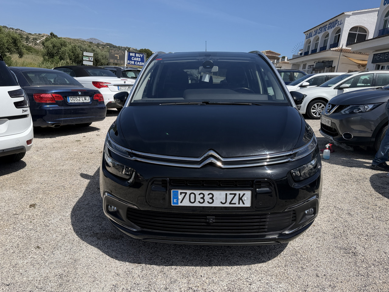 Citroen Grand C4 Picasso 1.2 Pt &S Feel EAT6 130BHP Automático People carrier