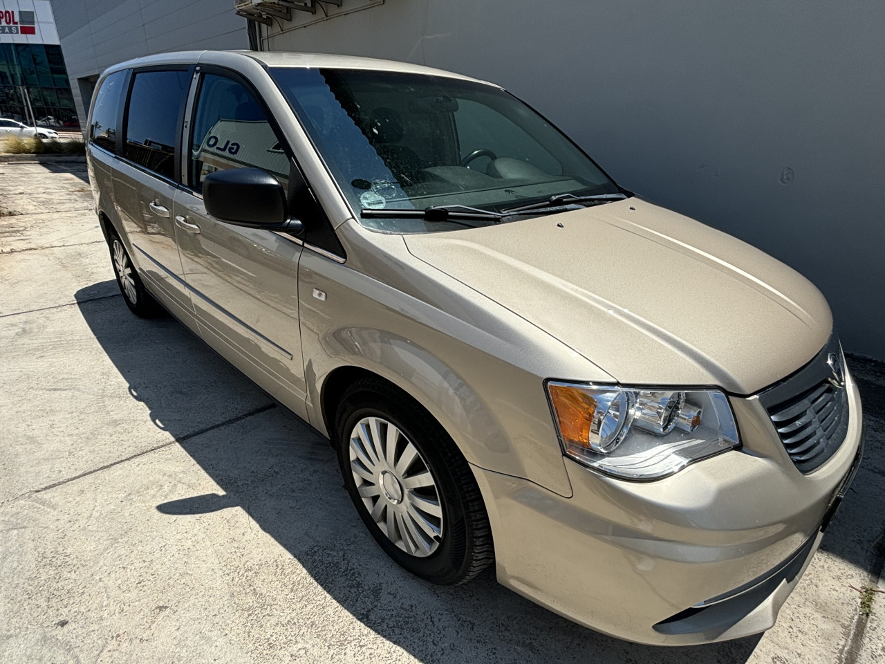 Lancia Voyager 2.8 Crdi Top Range People carrier 2015 