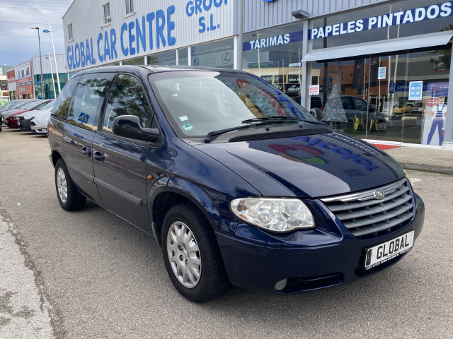 Chrysler Voyager 2.8 Crdi Lx Automatic People carrier 