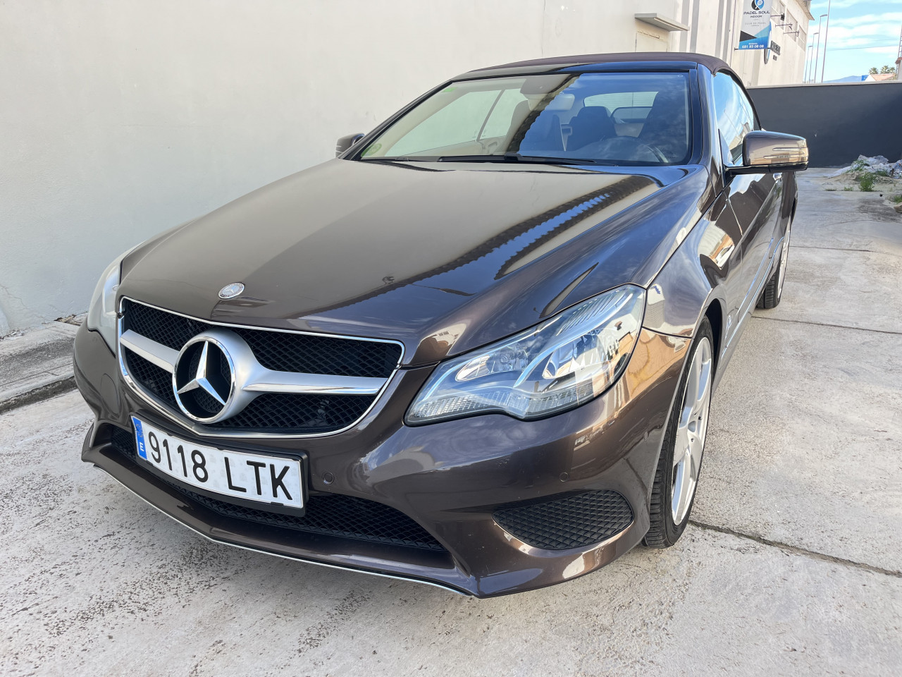 Mercedes-Benz E250 Avantguard Designo Automatic Cabriolet