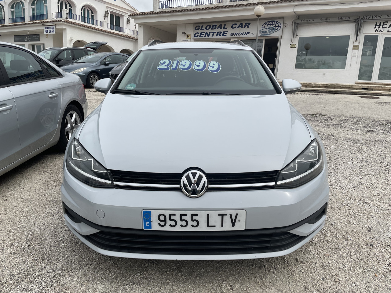 Volkswagen Golf Vii Trendline 1.6 Tdi Dsg Automatic Photo