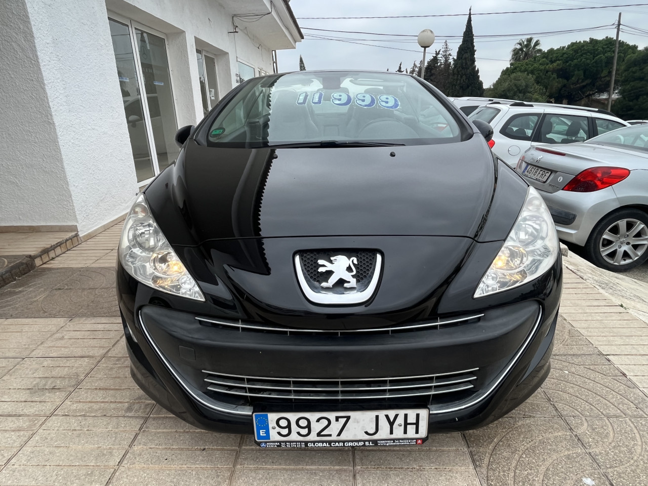 Peugeot 308 1.6I Top Range Automatic Cabriolet Photo